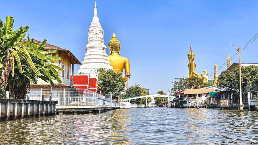 1 Hr Private Bangkok Canal Boat Tour: Traditional Flat Boat - Why this short Thonburi cruise works