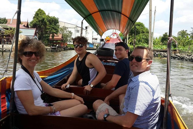 2-hour SUNSET Canal Tour + FOODS Tasting with Tour Guide - What the food tasting adds