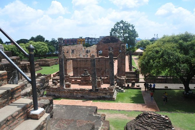 A Day in Ayutthaya: Private 5 UNESCO Temples Tour From Bangkok - Wat Chaiwatthanaram, the grand final temple