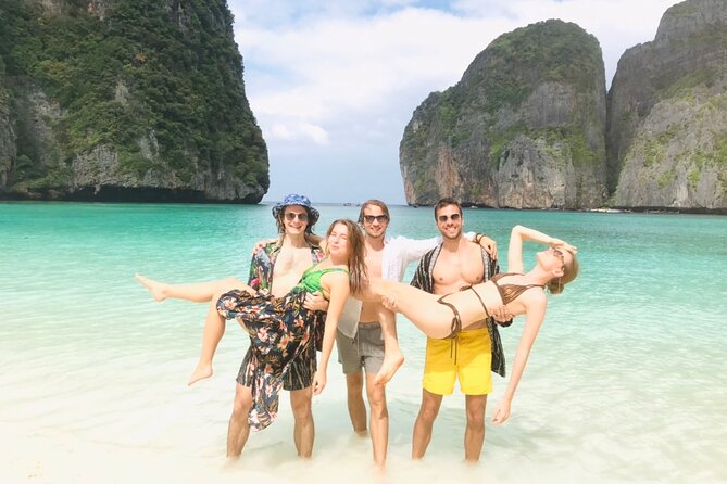 All-in Phi Phi, Maiton, MayaBay, Khai, Bamboo islands Tour - Maya Bay, beautiful but tightly managed