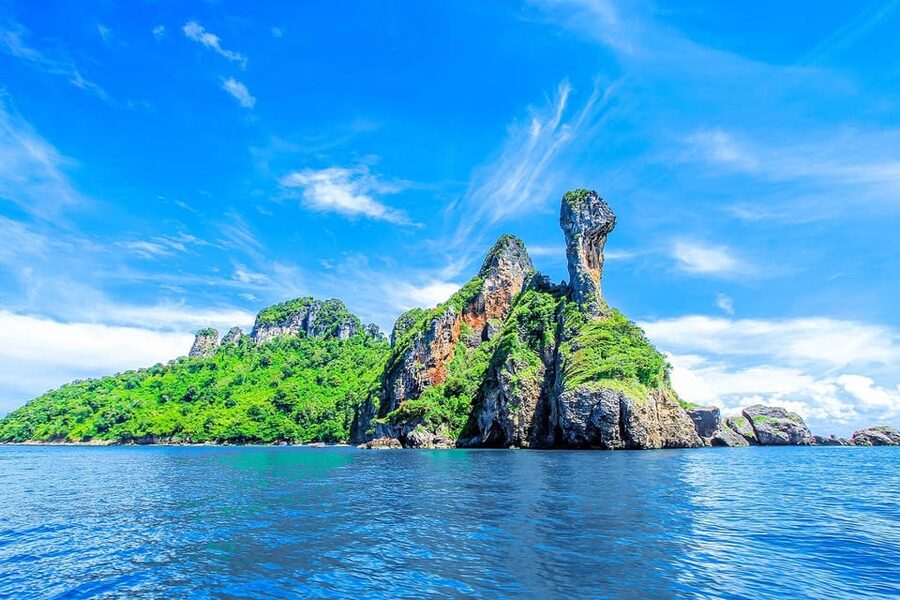 Ao Nang: 4 Islands Day Tour by Speedboat or Longtail Boat - Poda Island, where lunch earns its place