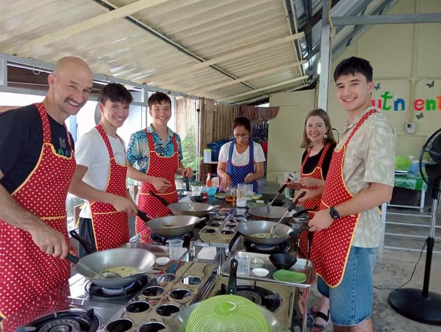 Ao Nang: Authentic Thai Local Cooking Class - The market visit before the cooking begins