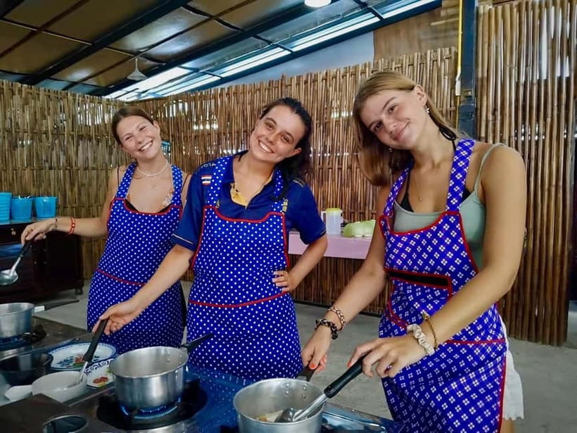 Ao Nang: Hands-on Learn to Cook 3 Popular Thai's street food - Who will enjoy this cooking class most