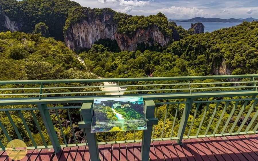 Ao Nang: Hong Islands Tour by Speedboat or Longtail Boat - What the $45 price really covers