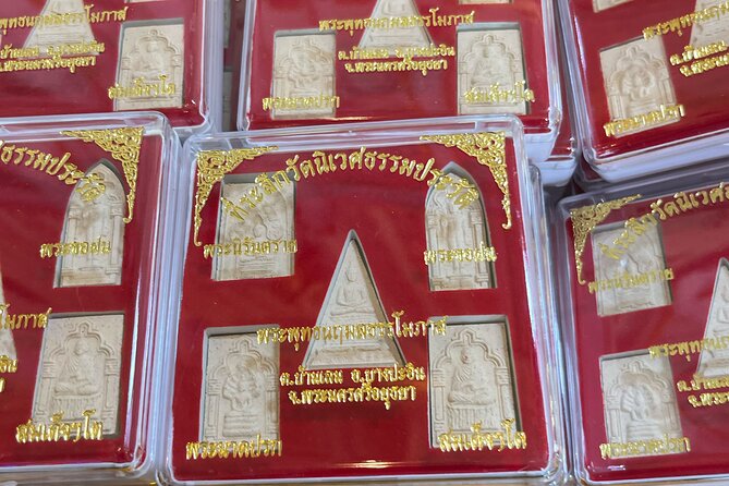 Ayutthaya’s Hidden Gems: Small Group Tour with Car & Local Guide - Lunch beside the lotus pond