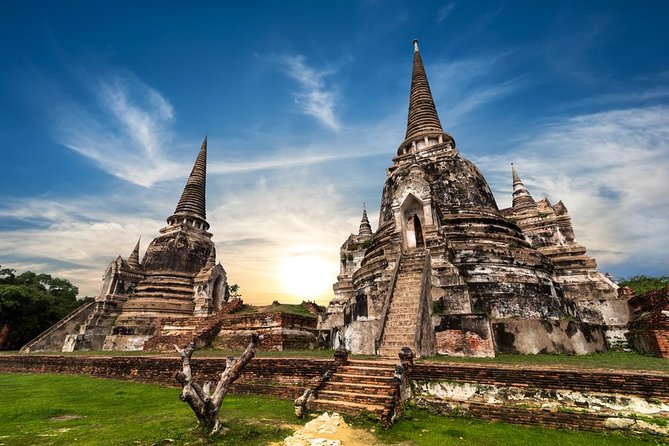 Ayutthaya Temples and Ayothaya Floating Market From Bangkok - The pace, comfort, and real cost