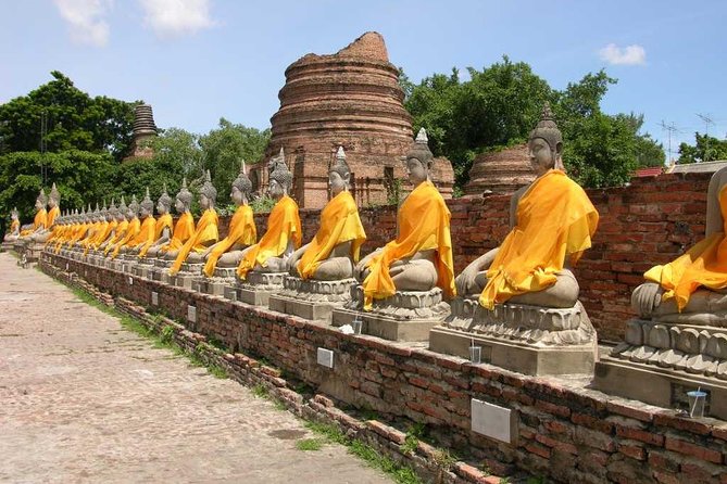 Ayutthaya Tour from Bangkok with Grand Pearl River Cruise - The transfer to Wat Chong-lom Pier