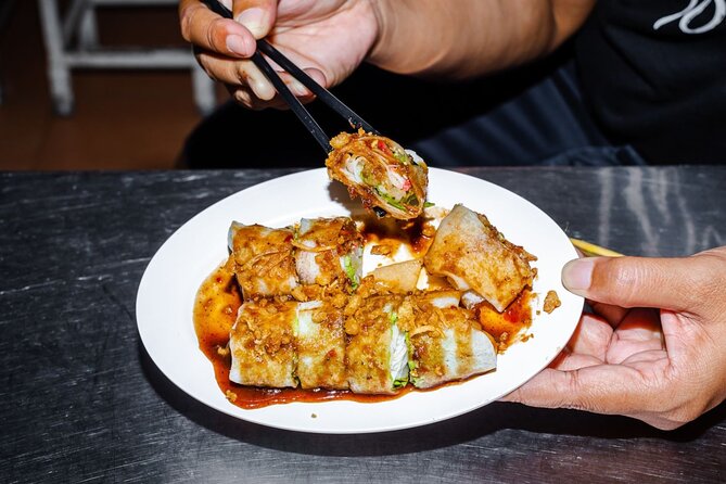 Baba Tastes Phuket Food Tour with 15+ Tastings - The final hour and dessert finish