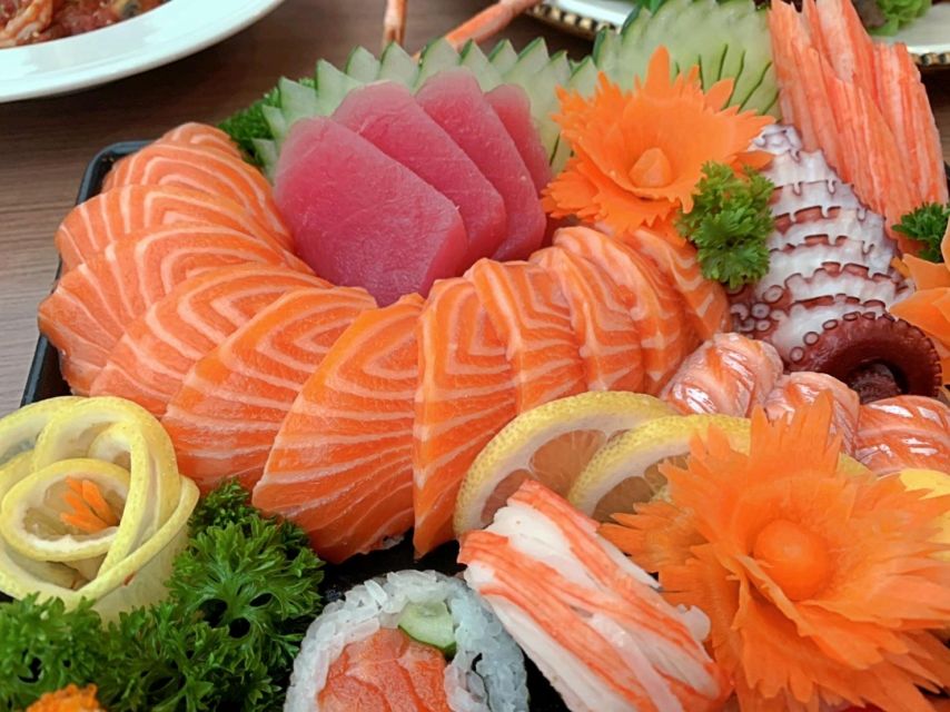 Baiyoke Tower Balcony Buffet & Observation Deck 81st Floor - Choosing day or night