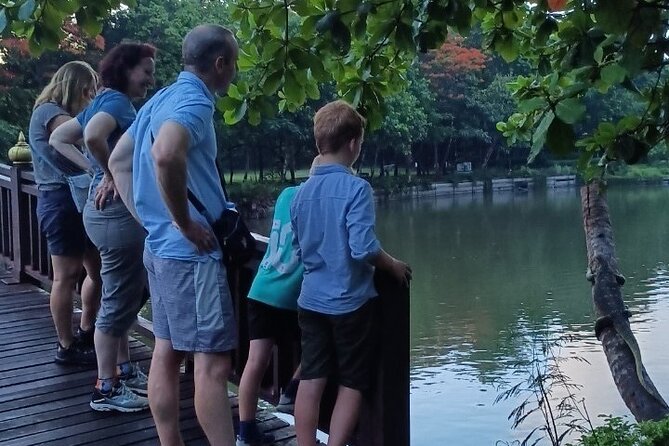 Bamboo Bicycle Tour in twilight: watch dancing Fireflies in Bangkok - Riding through Sri Nakhon Khuean Khan Park