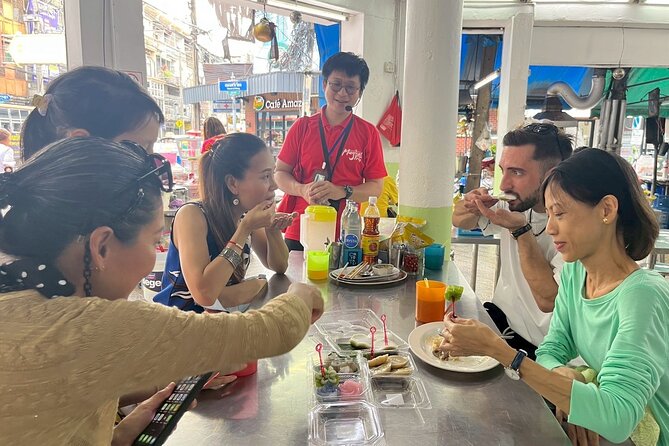 Bang Rak Backstreets: Local Bites & Culture Walking Tour - Key points at a glance