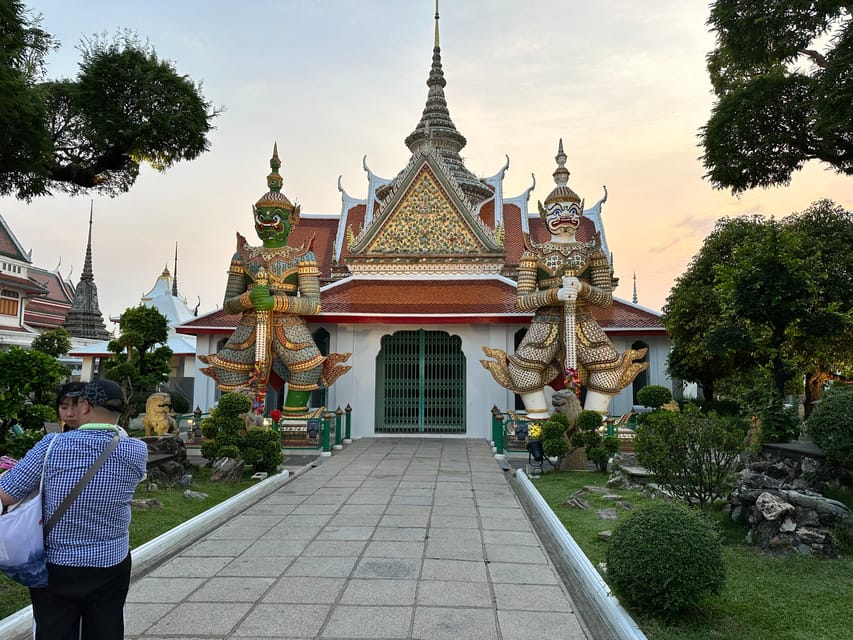 Bangkok: A 4 Hours Tuk Tuk Sightseeing Tour Iconic Landmarks - The Grand Palace in the evening light
