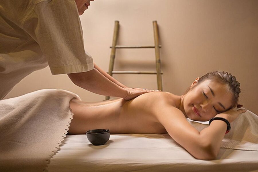 Bangkok: All-Day Pass to Yunomori Sathorn Onsen Bath and Spa - Adding a Thai massage