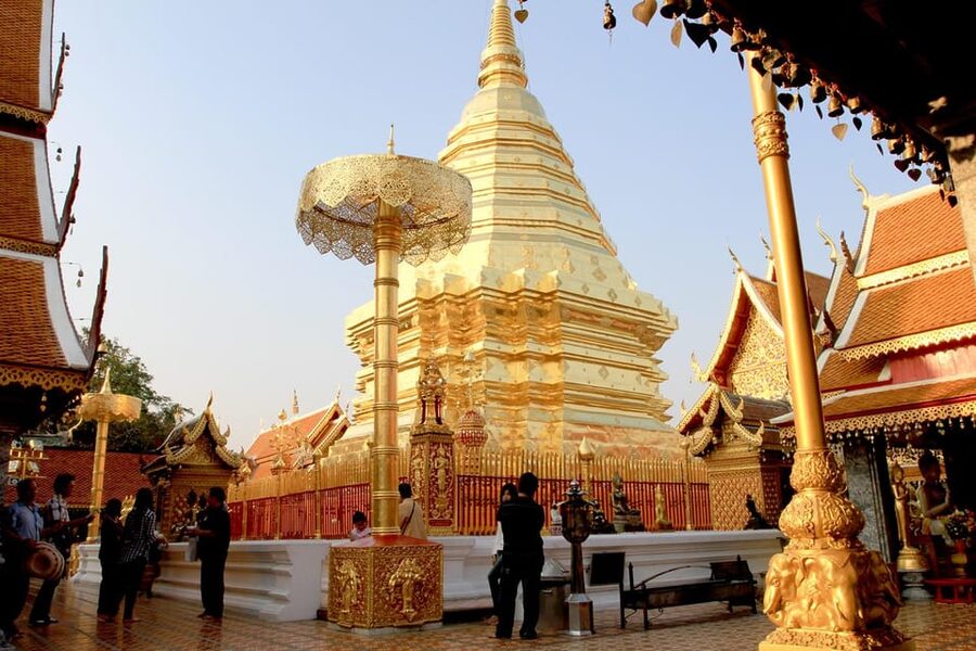 Bangkok: Audio guides for Bangkok, Ayutthaya & Chiang Mai - Languages, equipment, and daily use
