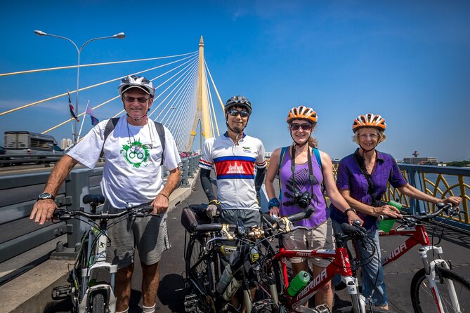 Bangkok: Backstreets and Temple Historic Bike Tour - Starting near MRT Sam Yot