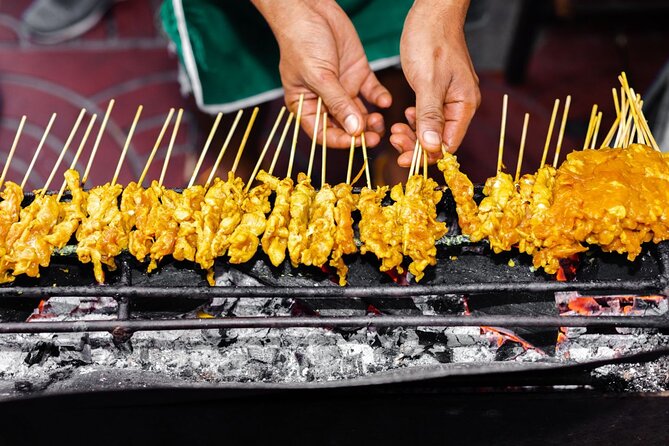 Bangkok Backstreets Food Tour with 15+ Tastings - Why Bangkok Chinatown is the right place for a food tour