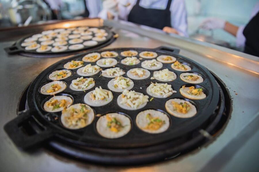 Bangkok: Baiyoke Observation Deck Ticket with Buffet Meal - The 77th-floor observation deck