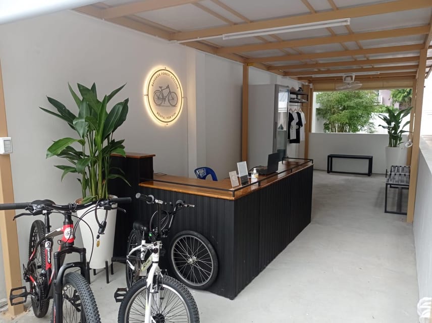 Bangkok Bicycle rental Benjakitti Park - Who will enjoy this Bangkok bicycle rental