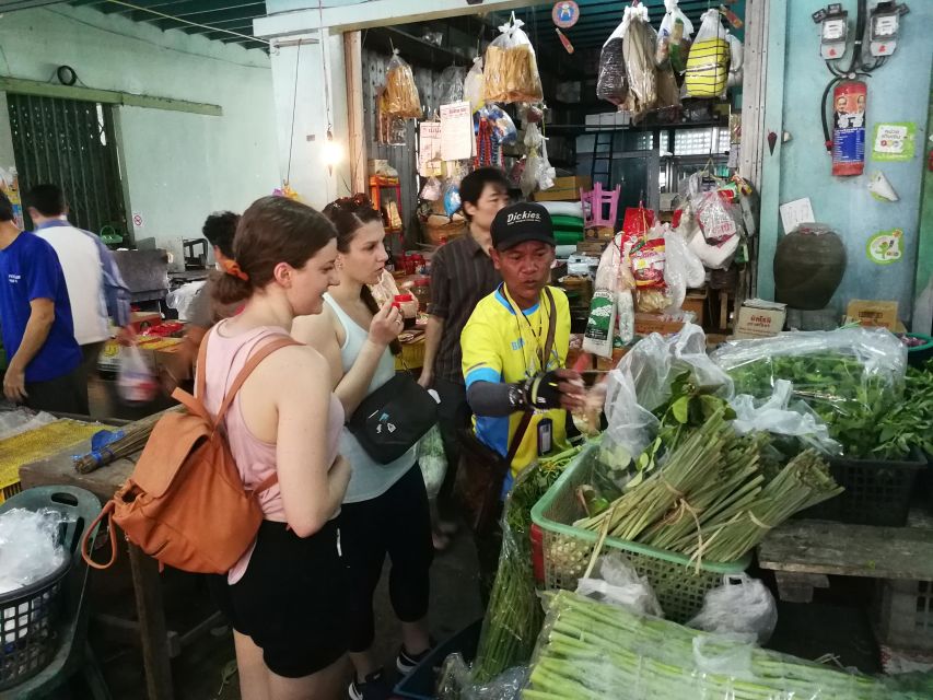 Bangkok: Bike and Canal Boat Tour with Lunch - How hard is the cycling?