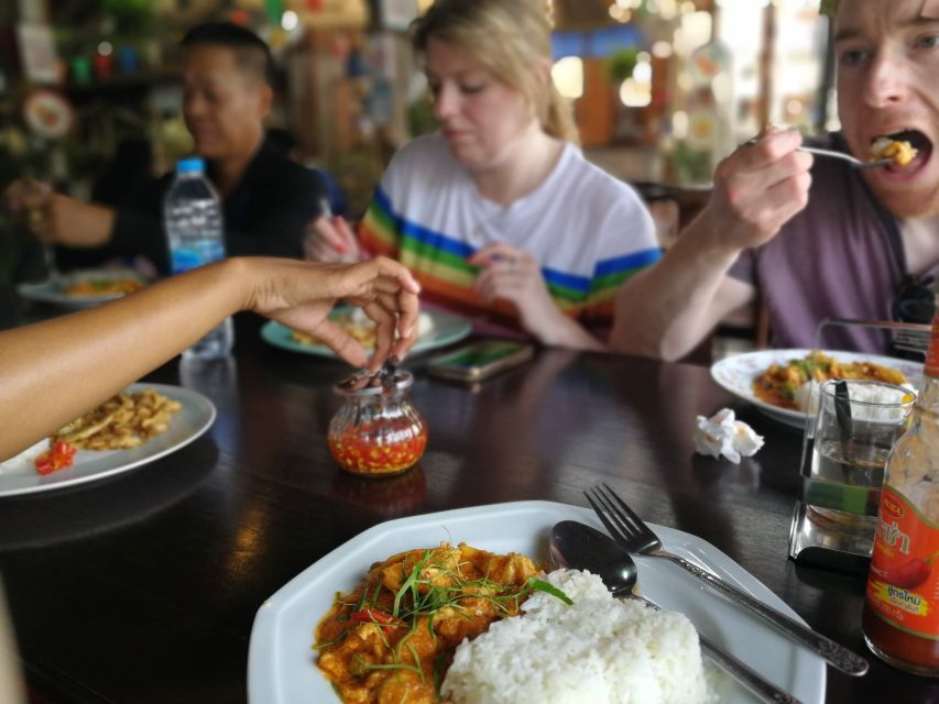 Bangkok: Bike and Canal Boat Tour with Lunch - Starting at Jamming Thailand near Itsaraphap MRT