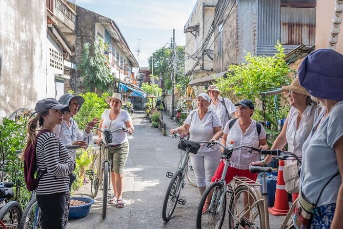 Bangkok: Bike and Longtail Boat Tour with Lunch - What makes this Bangkok bike tour different