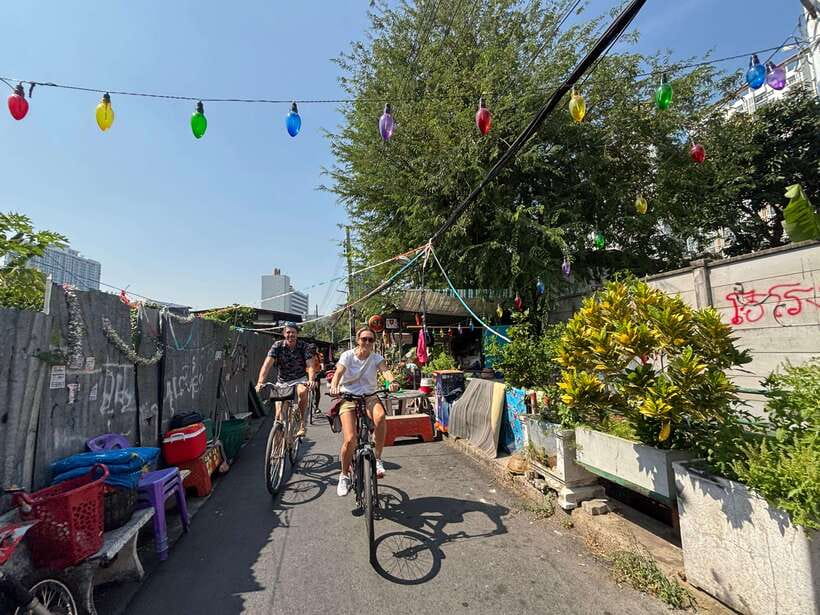 Bangkok: Bike, Boat & Food Tour in Thonburi - The Bangkok Yai longtail boat ride