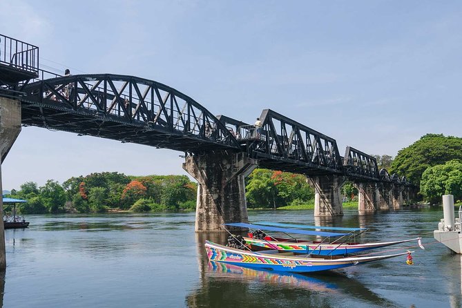 Bangkok: Bridge on the River Kwai and Thailand-Burma Railway Tour - Kanchanaburi War Cemetery: the quiet center of the day