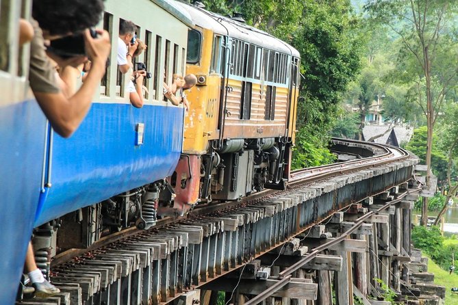 Bangkok: Bridge on the River Kwai and Thailand-Burma Railway Tour - Leaving Bangkok early by air-conditioned van