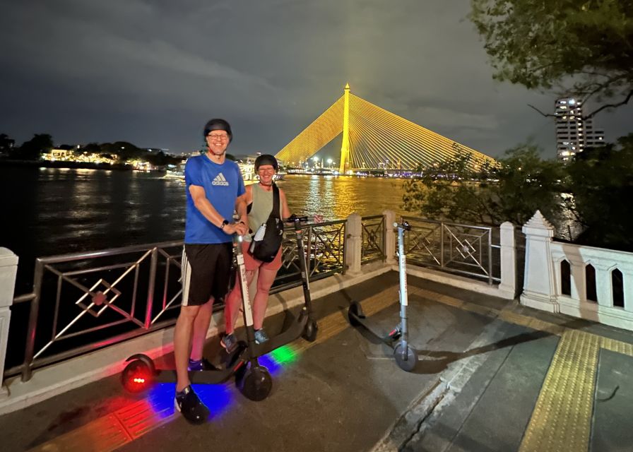 Bangkok By Night by Electric Scooter &/or Bike - Wat Prayurawongsawat and the Thonburi Side