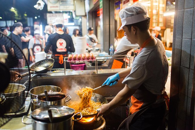 Bangkok by Night: Temples, Markets and Food Tuk-Tuk Tour - Group size, rain, and practical comfort