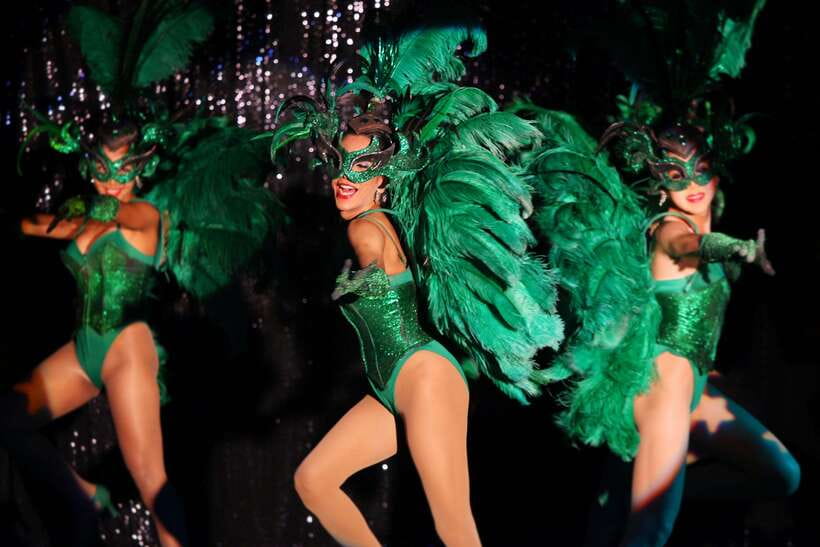 Bangkok: Calypso Cabaret Show with Thai Set Dinner - Key points to know before you book