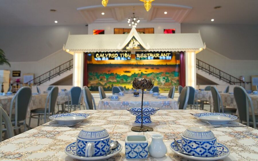 Bangkok: Calypso with Thai Classical Dance - What the Calypso evening is really like