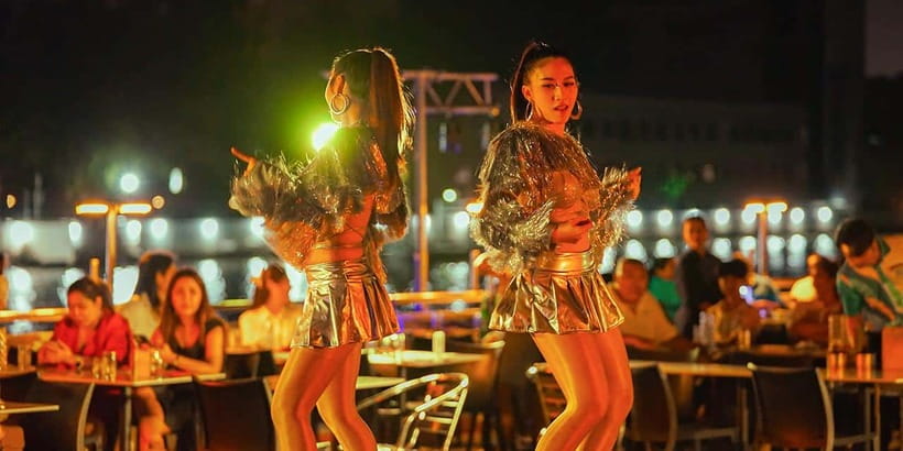 Bangkok: Carnival Dinner Cruise with Free-Flow Beer & Buffet - A carnival show on the Chao Phraya