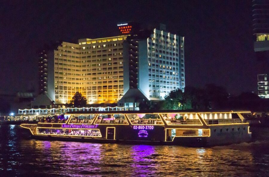 Bangkok: Chao Phraya Princess Dinner Cruise Ticket - The 5:00 pm sunset sailing