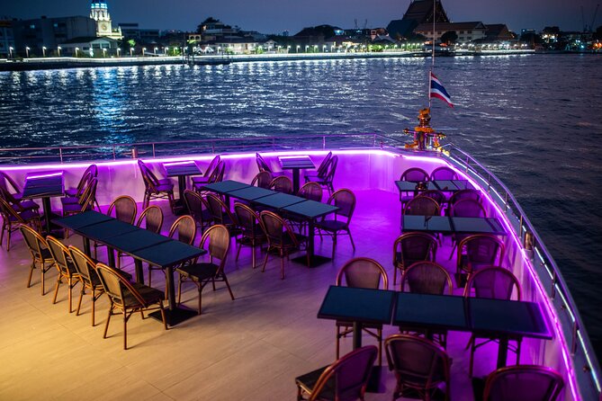 Bangkok Chaophraya Dinner Cruise with Thai Cultural Show - Boarding at Asiatique at 8 pm