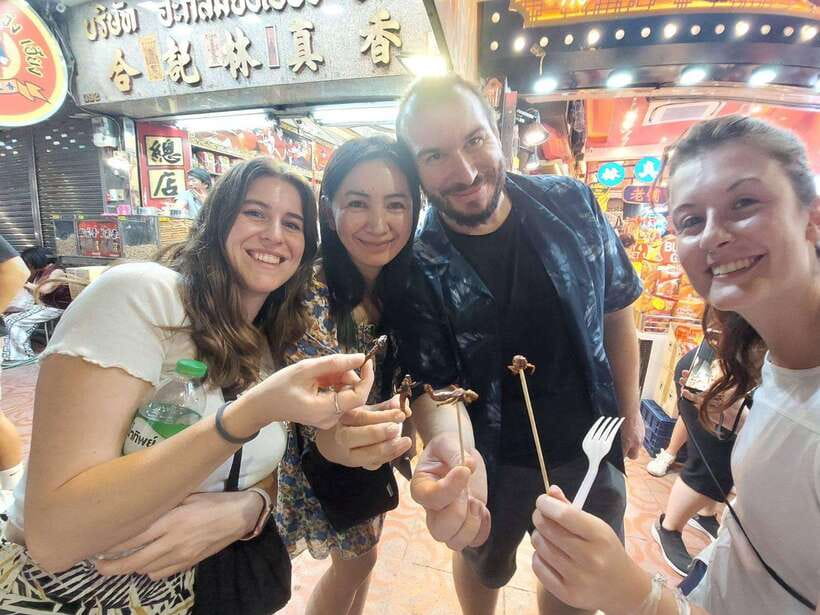 Bangkok: Chinatown Food Tour with Michelin Food Stalls - Starting at Wat Mangkon Kamalawat