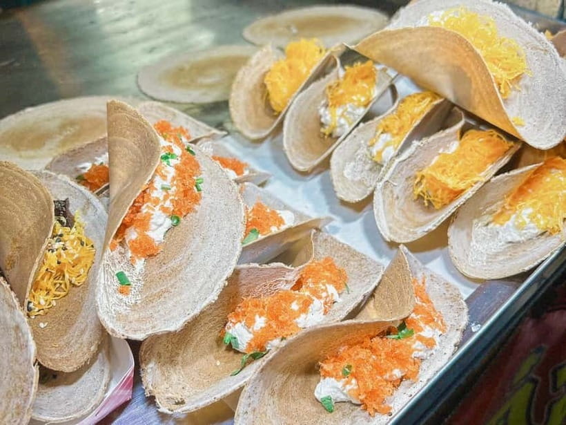 Bangkok: Chinatown Street Food - Private Tour - Monday has fewer stalls