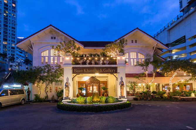 Bangkok City Day Pass - Save up to 50% - Includes Skywalk - Thai costume rental at Absolute Thai