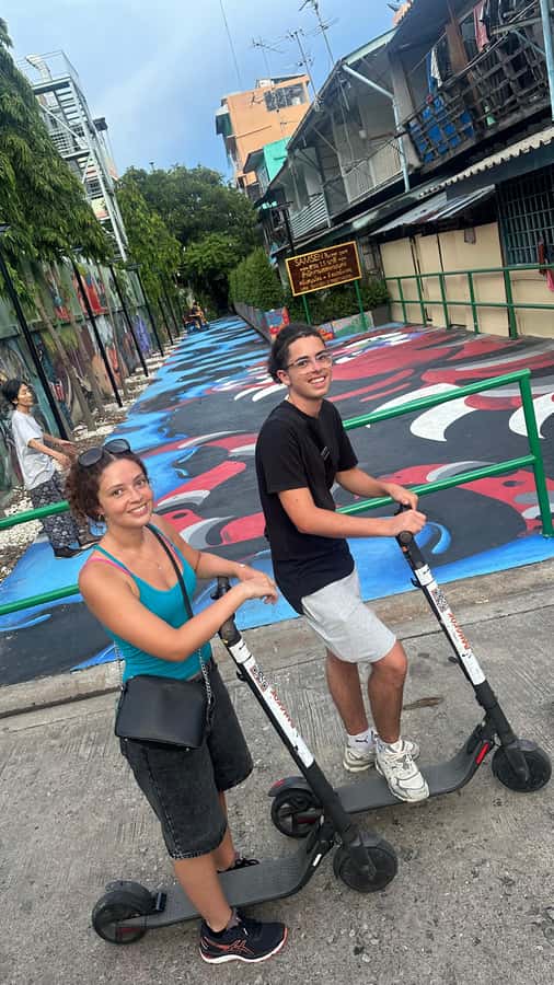 Bangkok: City Highlights Electric Scooter Tour - Secret paths show a less polished side of Bangkok