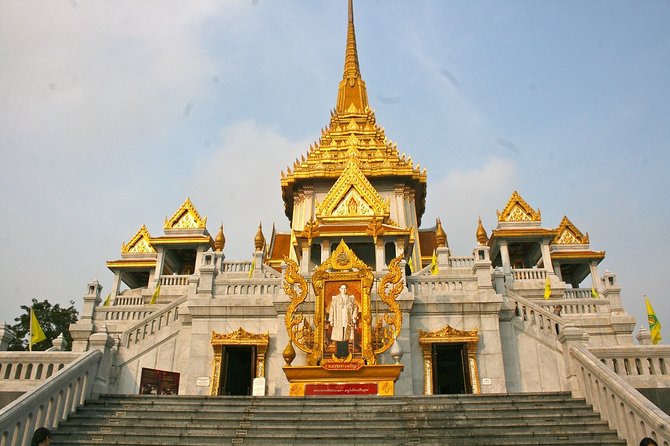 Bangkok City Highlights Tour: Grand Palace & Three Iconic Temples - Wat Pho and the giant reclining Buddha