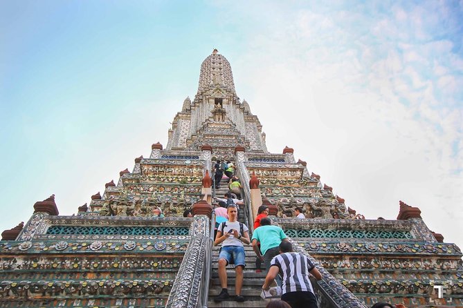 Bangkok City Highlights Tour: Grand Palace & Three Iconic Temples - Transport, timing, and the Saphan Taksin meeting point