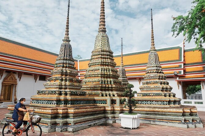 Bangkok City Tour with Guided Temple Visits and Shared Transfers - Starting at Wat Traimit and the Golden Buddha