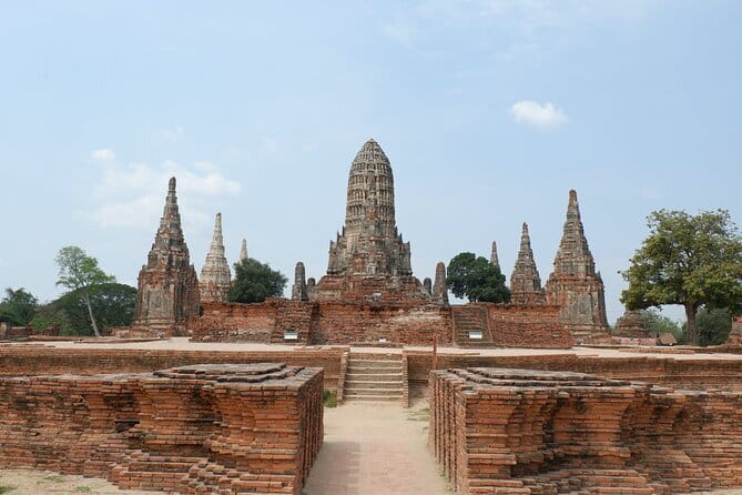 Bangkok Classic 3-Temples With Buffet Lunch Day Tour - Is $87.77 a fair price?