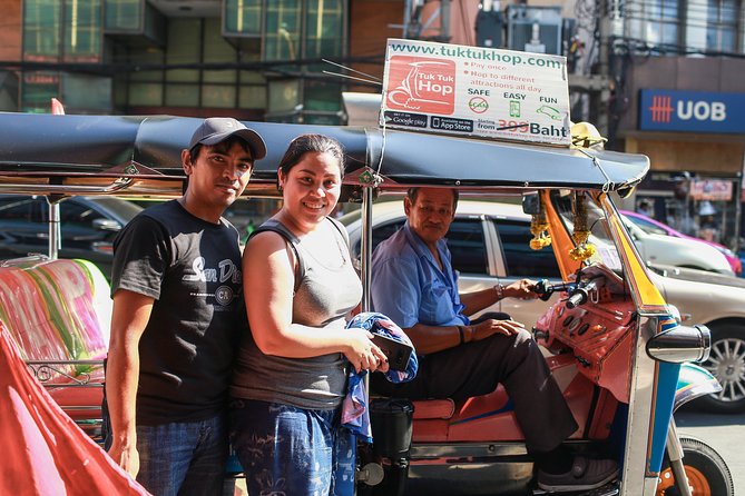 Bangkok Combo: Tuk Tuk App Pass, Chao Phraya Boat & E-sim - Sukhumvit: Malls and Modern Bangkok
