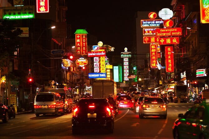 Bangkok Cultural Experience - Yaowarat Chinatown: food, noise, and freedom to choose