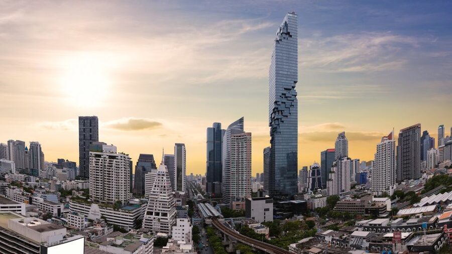 Bangkok: Damnoen Saduak, Train Market & Mahanakhon Day Trip - Is $23 good value for this Bangkok day trip?