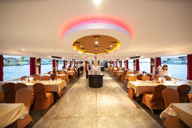 Bangkok Dinner Cruise on the Chao Phraya River - What kind of Bangkok night are you buying?