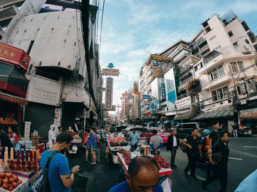 Bangkok: Discover a Taste of Chinatown – 2 Hr Walking Tour - Who will enjoy this Chinatown walk?
