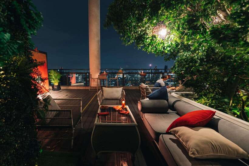 Bangkok: Enjoy Fine Thai Food with Panoramic Rooftop Views - Key points at a glance