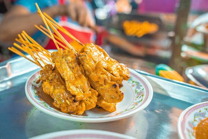 Bangkok Evening Food Tour by Tuktuk - Starting at Hua Lamphong at 5:00 pm
